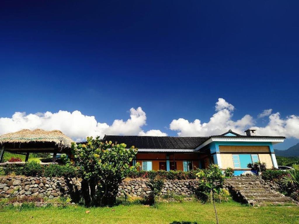 Wan-Lu-Yi Bed and Breakfast Changbin Esterno foto